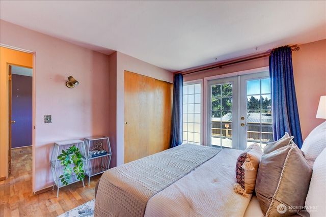 2102 N 171st Street, Shoreline, WA 98133