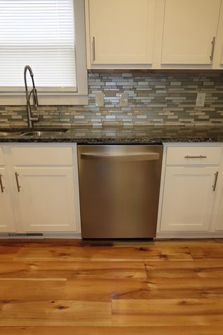 2201 S 12th Street, Ozark, MO 65721