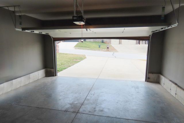 2201 S 12th Street, Ozark, MO 65721