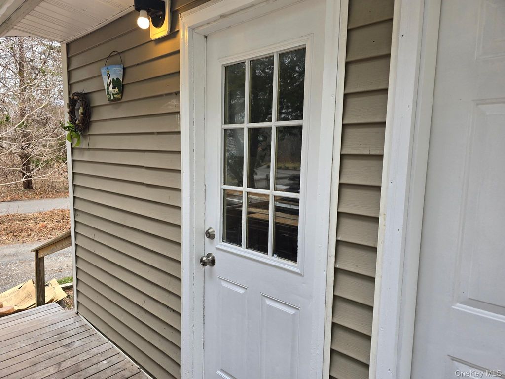 310A Frowein Road, Center Moriches, NY 11934