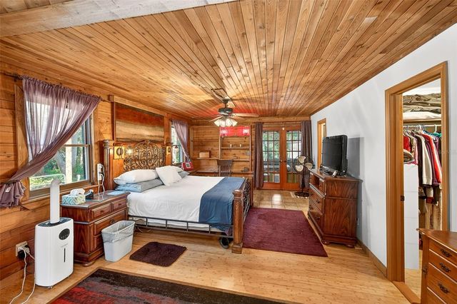 2635 N DOVER ROAD, Dover, FL 33527