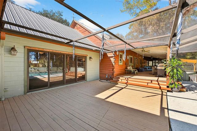 2635 N DOVER ROAD, Dover, FL 33527