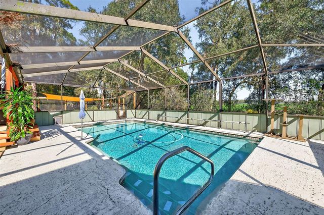 2635 N DOVER ROAD, Dover, FL 33527