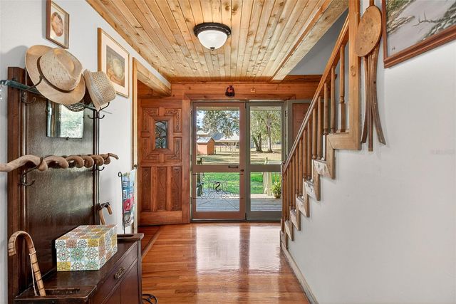 2635 N DOVER ROAD, Dover, FL 33527