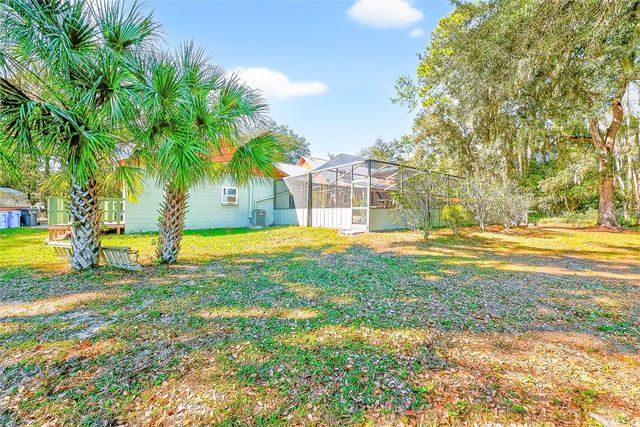 2635 N DOVER ROAD, Dover, FL 33527