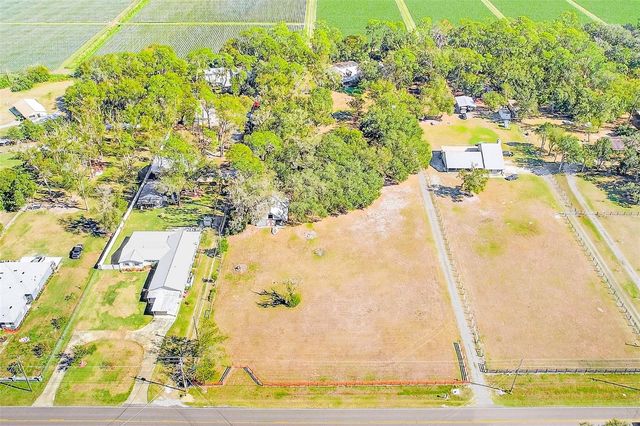 2635 N DOVER ROAD, Dover, FL 33527