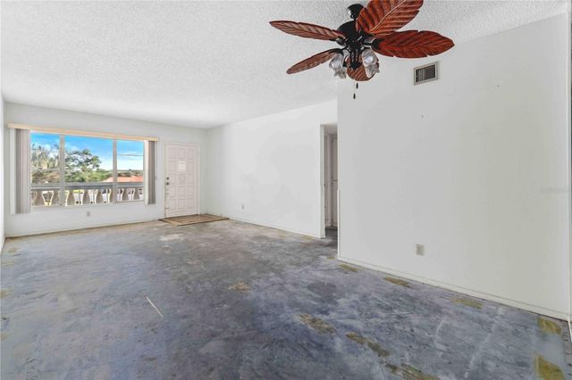 2284 SPANISH DRIVE 50, Clearwater, FL 33763