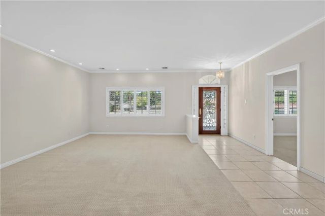 18572 Fairhaven Ave, North Tustin, CA 92705