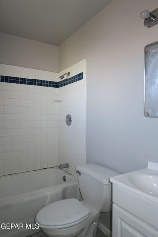 4023 Thomason Avenue 2, El Paso, TX 79904