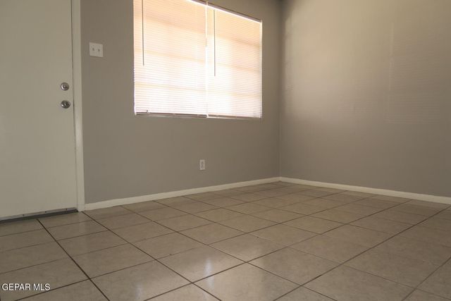 4023 Thomason Avenue 2, El Paso, TX 79904