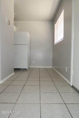 4023 Thomason Avenue 2, El Paso, TX 79904