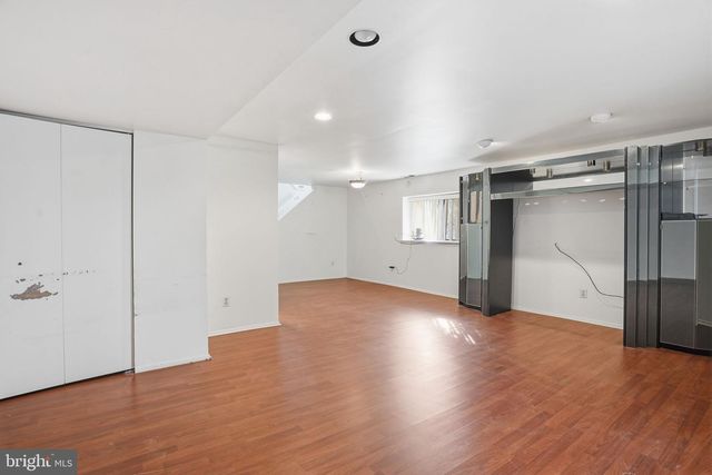 10232 RUBIN LN, Philadelphia, PA 19116