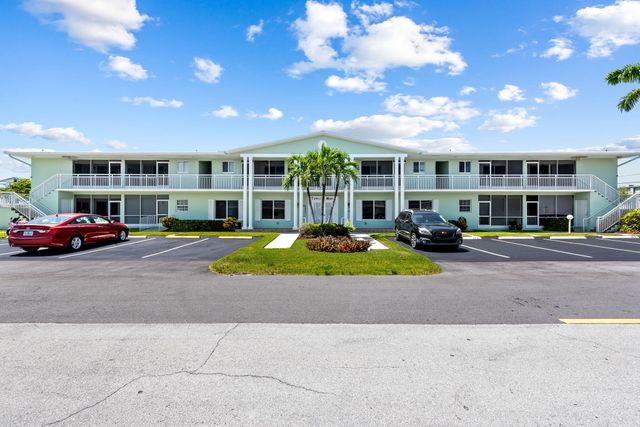 2100 NE 38th Street 205, Lighthouse Point, FL 33064