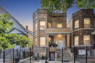 1624 N Tripp Avenue, Chicago, IL 60639