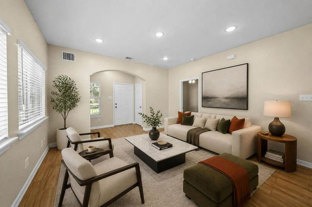 1714 Claremont Garden Circle, Houston, TX 77047