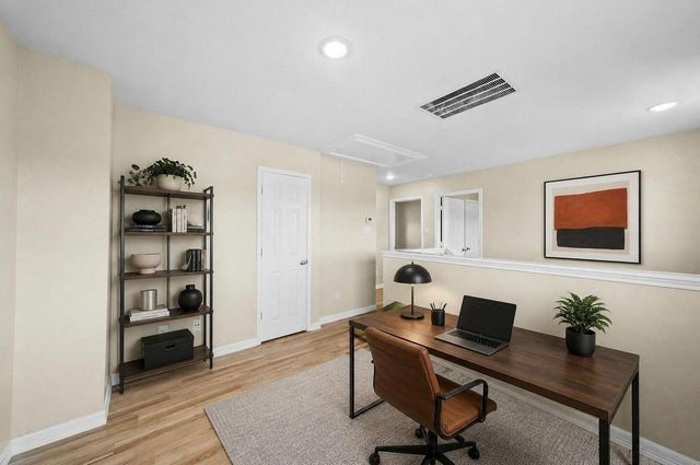 1714 Claremont Garden Circle, Houston, TX 77047