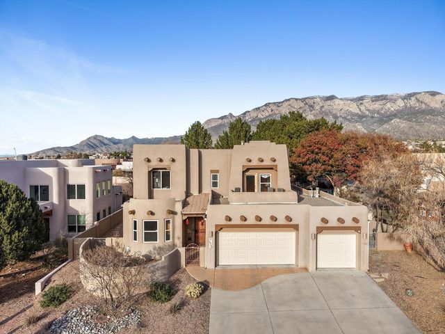 12709 Sunset Ridge Place NE, Albuquerque, NM 87111