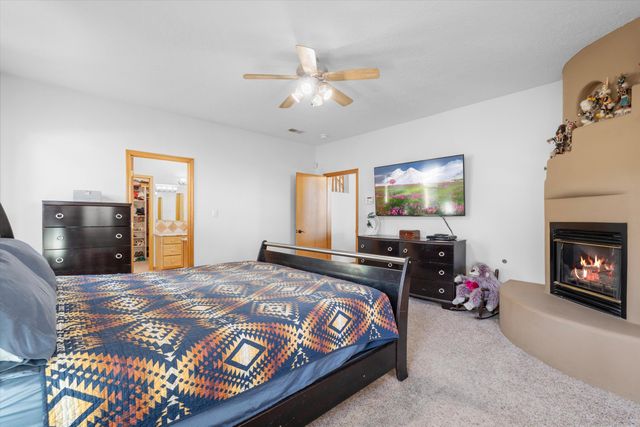 12709 Sunset Ridge Place NE, Albuquerque, NM 87111