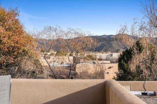 12709 Sunset Ridge Place NE, Albuquerque, NM 87111