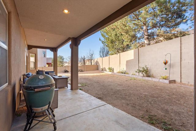 12709 Sunset Ridge Place NE, Albuquerque, NM 87111