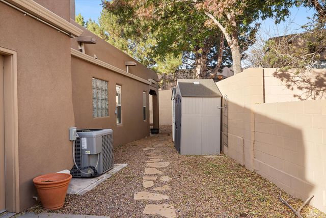 12709 Sunset Ridge Place NE, Albuquerque, NM 87111