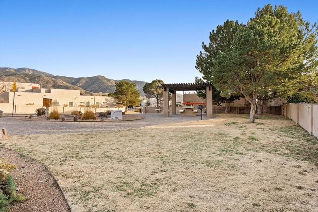 12709 Sunset Ridge Place NE, Albuquerque, NM 87111