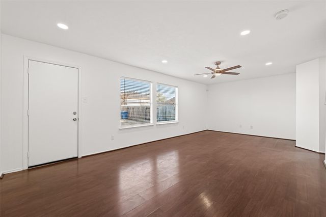 1205 Moray Drive, Rosenberg, TX 77471