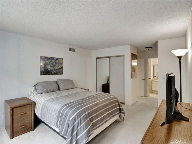1230 Horn 408, West Hollywood, CA 90069