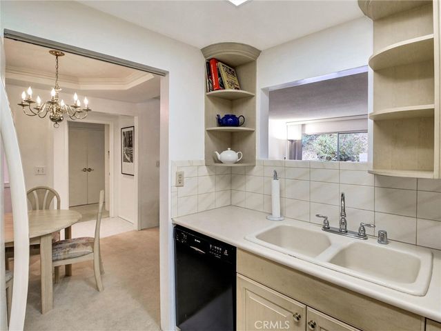 1230 Horn 408, West Hollywood, CA 90069
