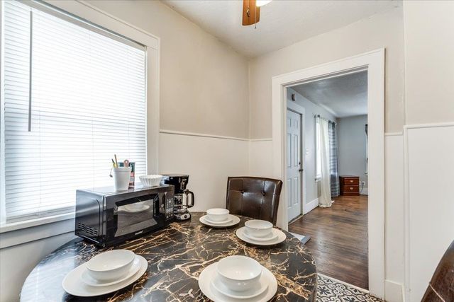 2043 S Broadway Ave, Wichita, KS 67211