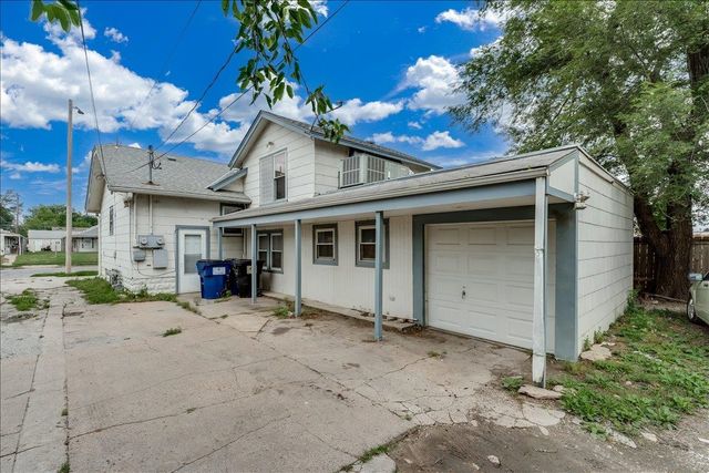 2043 S Broadway Ave, Wichita, KS 67211