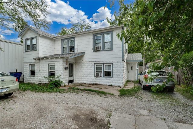 2043 S Broadway Ave, Wichita, KS 67211