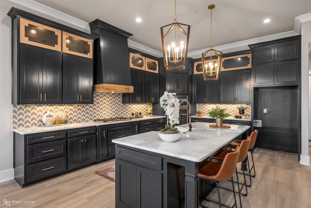 642 Caledonia Drive, Bossier City, LA 71111