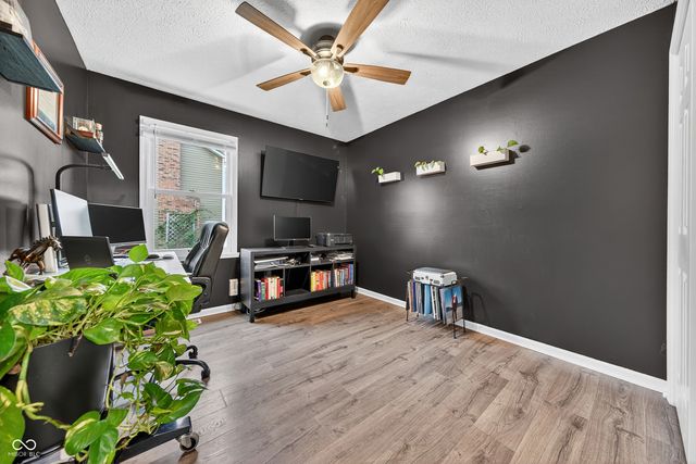 9419 Hadway Drive, Indianapolis, IN 46256