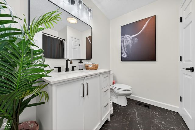 9419 Hadway Drive, Indianapolis, IN 46256