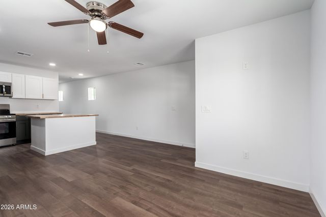 9155 W ADAMS Street, Tolleson, AZ 85353