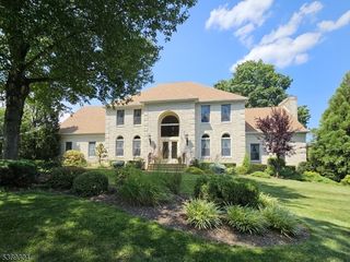 4 Wheatfield Rd, Readington Twp., NJ 08822