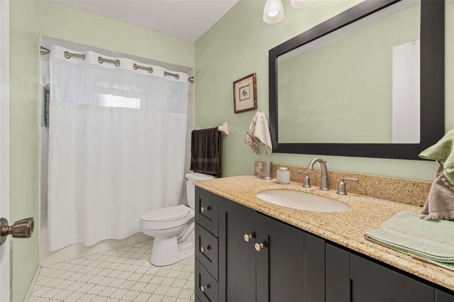 3601 18TH AVENUE W, Bradenton, FL 34205