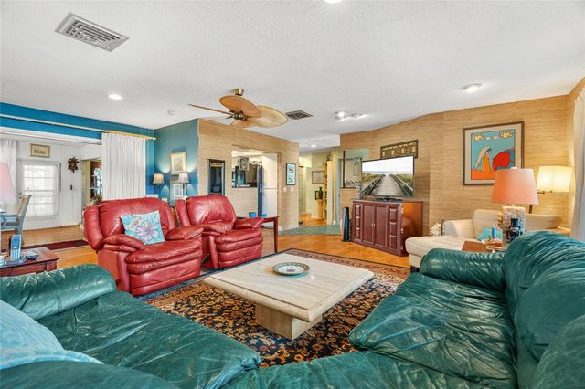 3601 18TH AVENUE W, Bradenton, FL 34205