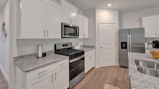 5304 Borden Creek Drive, Olive Branch, MS 38654