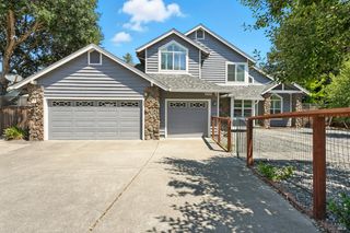 8704 Cypress Ave, Cotati, CA 94931