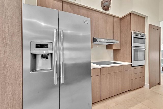 12041 NW 2nd Drive, Coral Springs, FL 33071