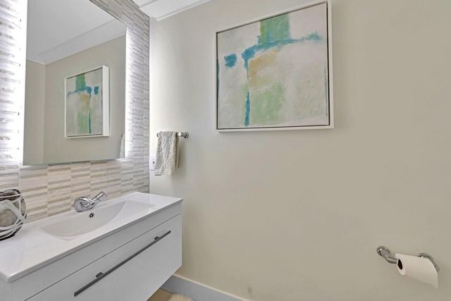 12041 NW 2nd Drive, Coral Springs, FL 33071