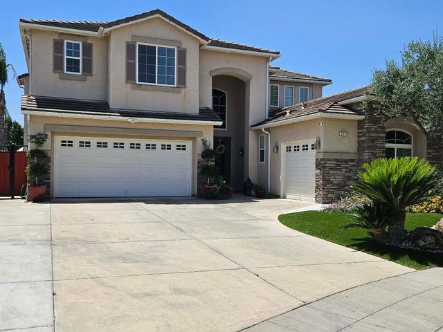 2917 E Trenton Avenue, Fresno, CA 93720
