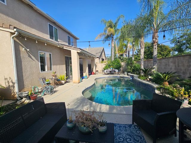 2917 E Trenton Avenue, Fresno, CA 93720
