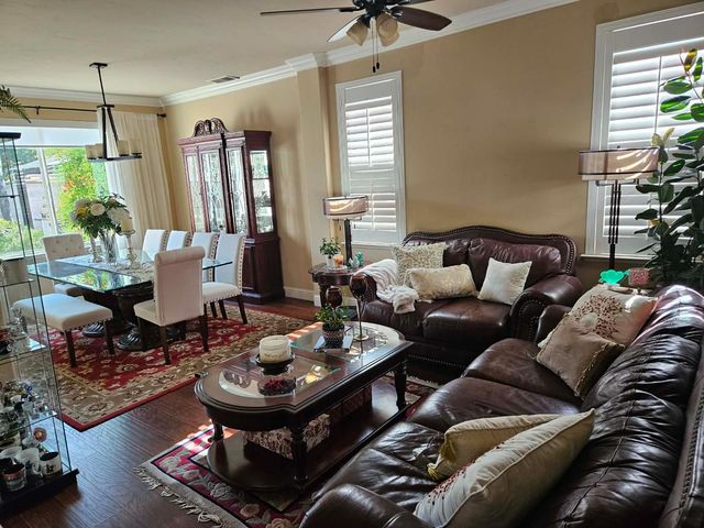2917 E Trenton Avenue, Fresno, CA 93720