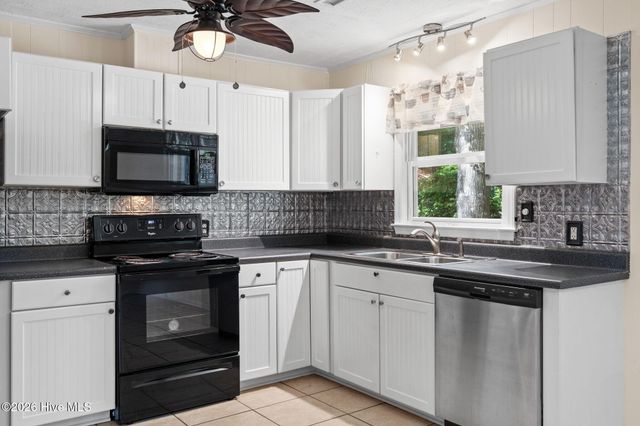 1646 Waterway Drive SW, Ocean Isle Beach, NC 28469