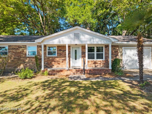 1646 Waterway Drive SW, Ocean Isle Beach, NC 28469