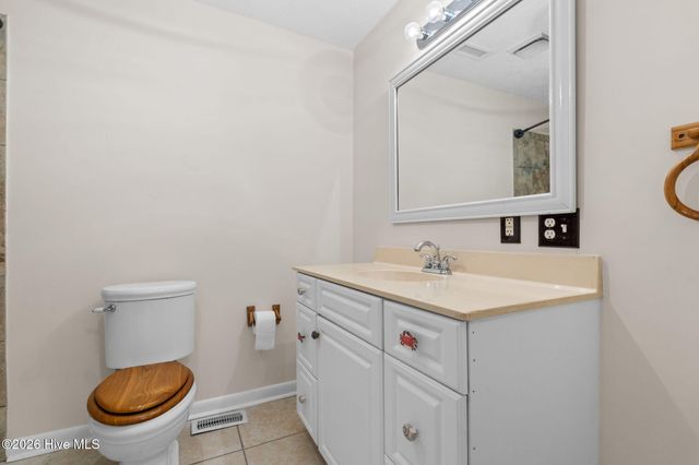 1646 Waterway Drive SW, Ocean Isle Beach, NC 28469