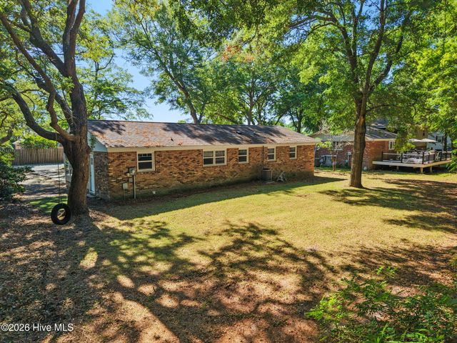1646 Waterway Drive SW, Ocean Isle Beach, NC 28469